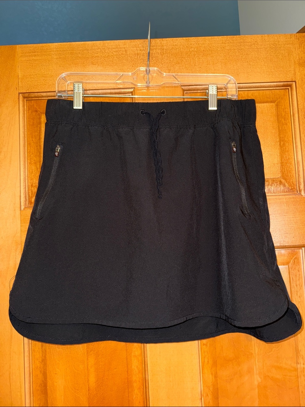 Women’s Black Athletic Skort with Zipper Pockets
